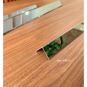 Nẹp Inox V20 Vát Cạnh Trắng Gương
