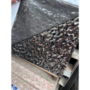 Tấm inox 304 GS đen nhỏ