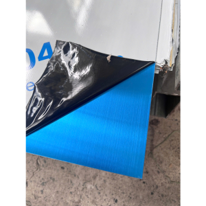 Tấm inox 304 xanh coban xước HL